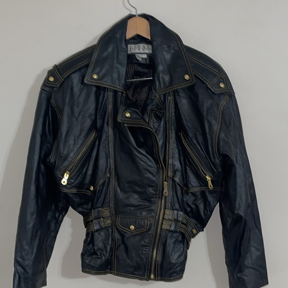 Studio sienna Vintage Black Leather Motorcycle Jacket Gold Detail Women's - Picture 4 of 8
